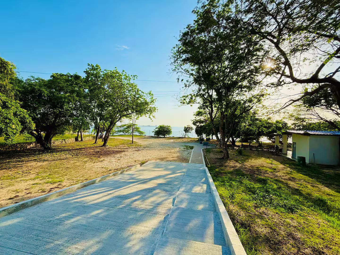 Playa del Caribe cerca del aeropuerto de Santa Marta
